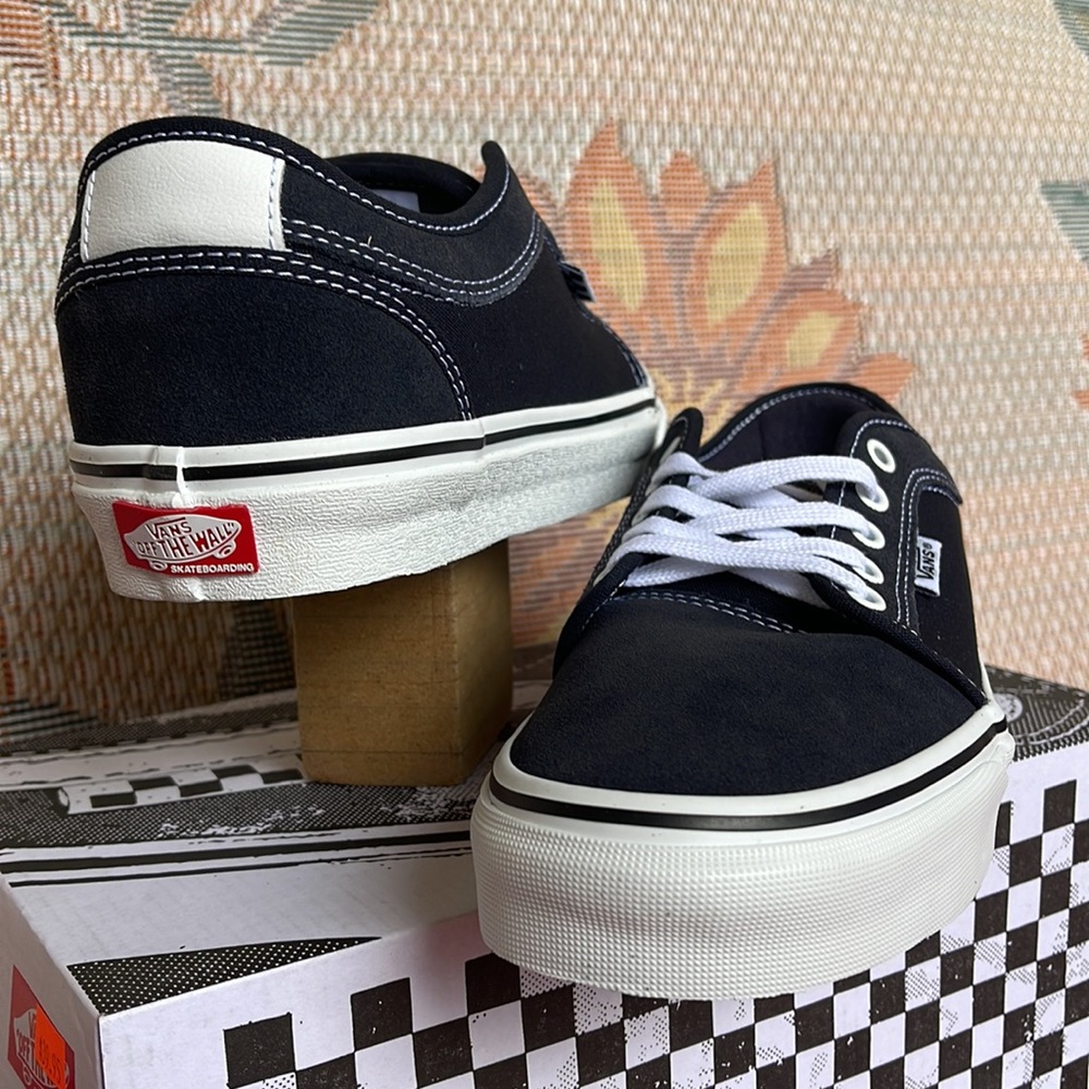 Vans Skate Chukka Low 
Dark Navy
VNOA4BX4DNV
MN sneakers - skateboarding - Picture 10 of 16